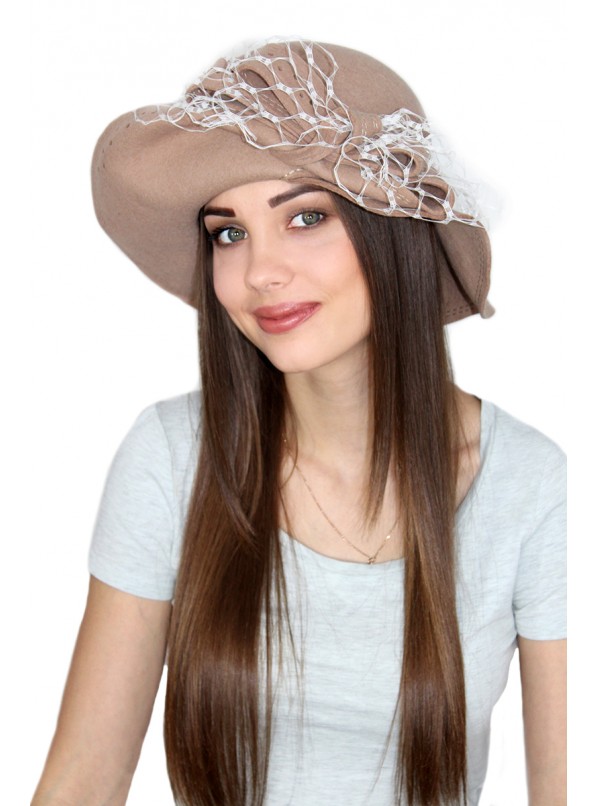 Шапка шляпа шляпка женская зимняя весенняя осенняя Чехия
